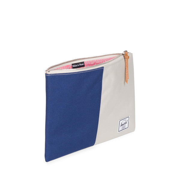 Network Pouch | L