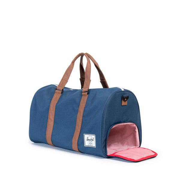 Novel Duffle