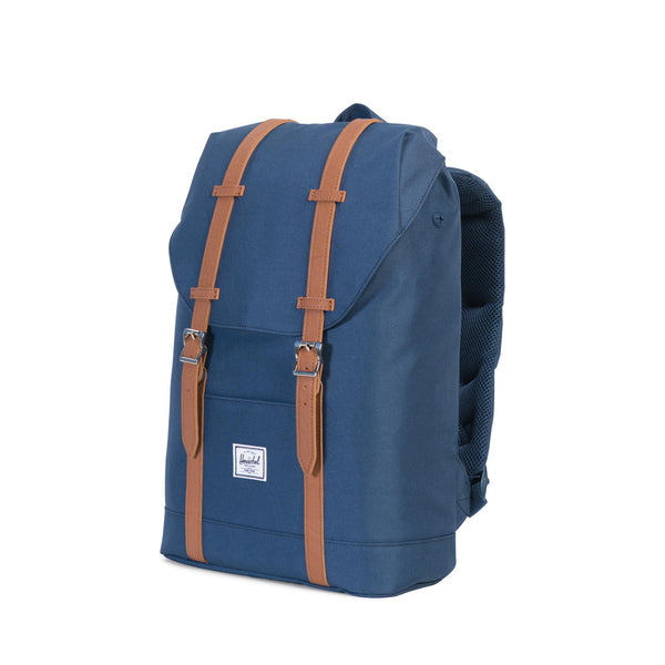 Retreat Backpack | Mid-Volume