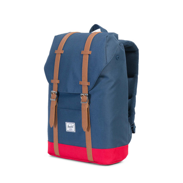 Retreat Backpack | Mid-Volume